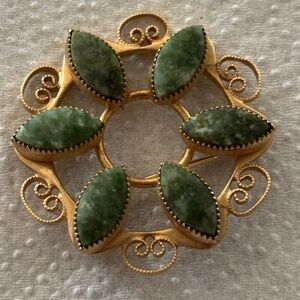 Vintage Catamore 12 KTGF and Green Stone (Jade) Brooch.